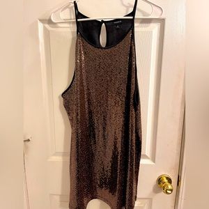 Torrid Aline Gold Sparkle Top size 4